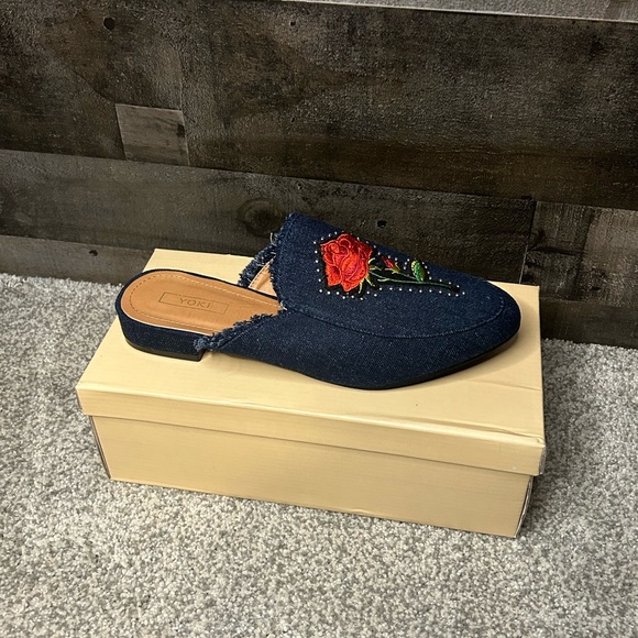 YOKI WILLAS 71 DARK DENIM EMBROIDERY ROSE SHOES - Picture 2 of 6